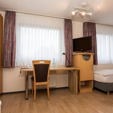 فندق & Wirtshaus Hansen