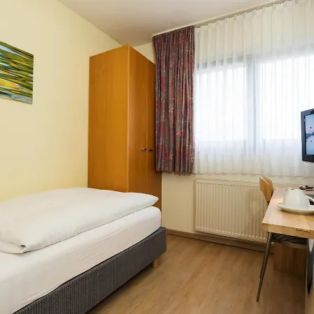 & Wirtshaus Hansen Otel Bergisch Gladbach