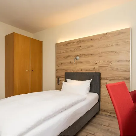 & Wirtshaus Hansen Бергиш-Гладбах