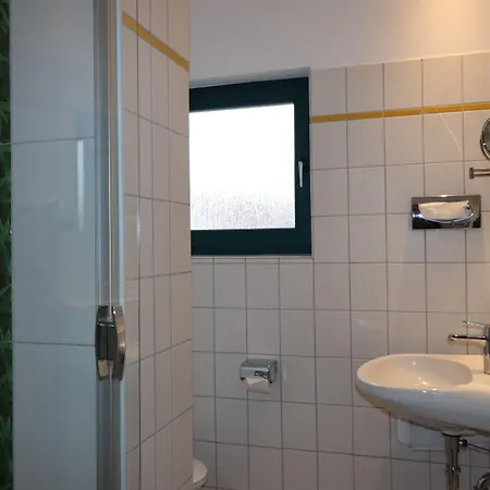 & Wirtshaus Hansen Бергиш-Гладбах