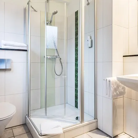 & Wirtshaus Hansen Otel 3*