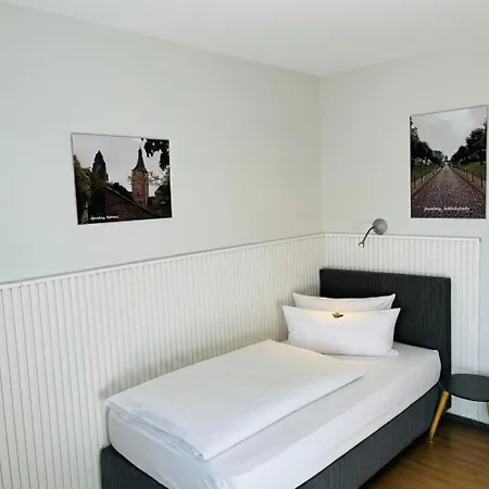 Hotel & Wirtshaus Hansen 3*
