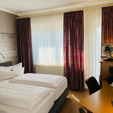 Hotel & Wirtshaus Hansen