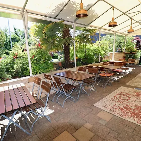 & Wirtshaus Hansen 3* ברגיש גלאדבך