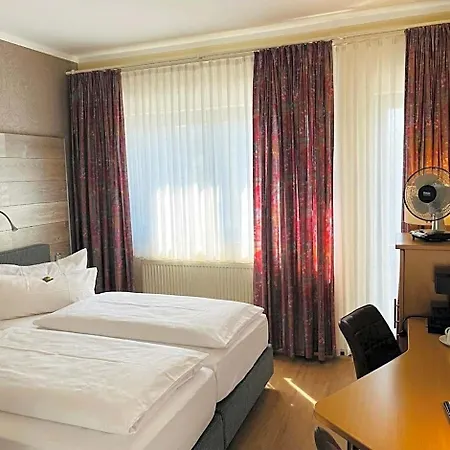 & Wirtshaus Hansen Hotel