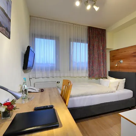 Otel & Wirtshaus Hansen 3*