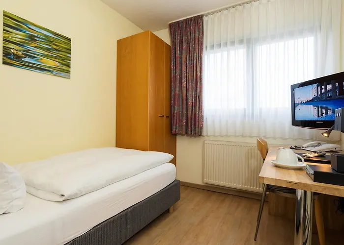 & Wirtshaus Hansen Hotel Bergisch Gladbach