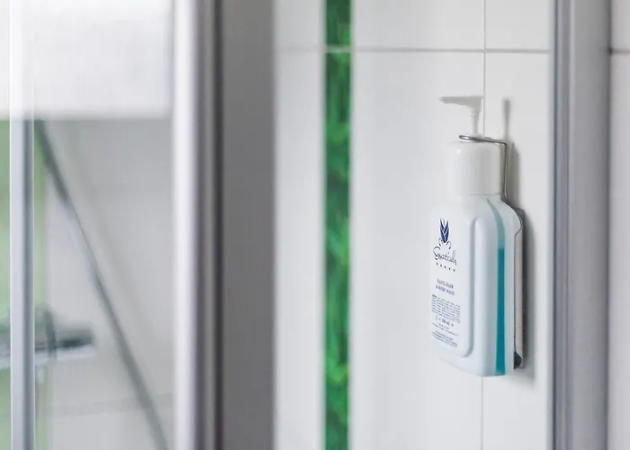 & Wirtshaus Hansen 3* ברגיש גלאדבך