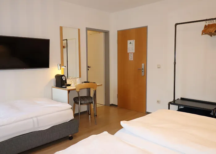 & Wirtshaus Hansen 3* ברגיש גלאדבך