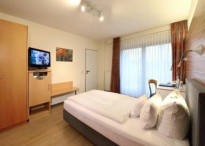 Hotel & Wirtshaus Hansen 3*